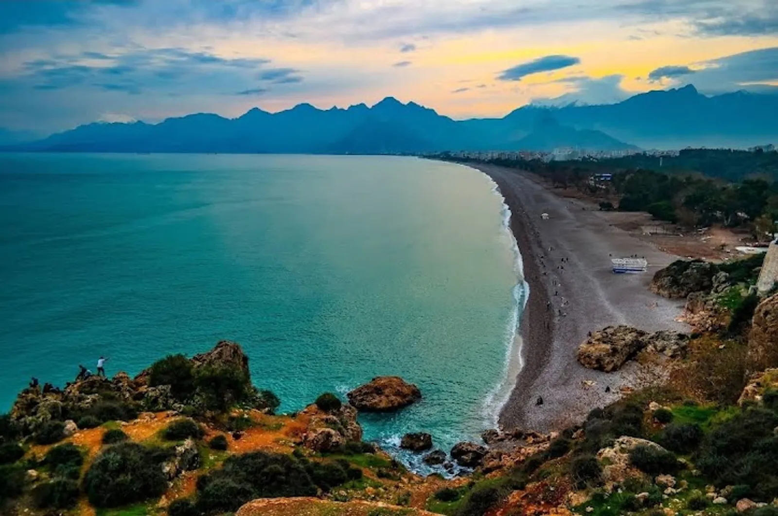 Konyaaltı Beach